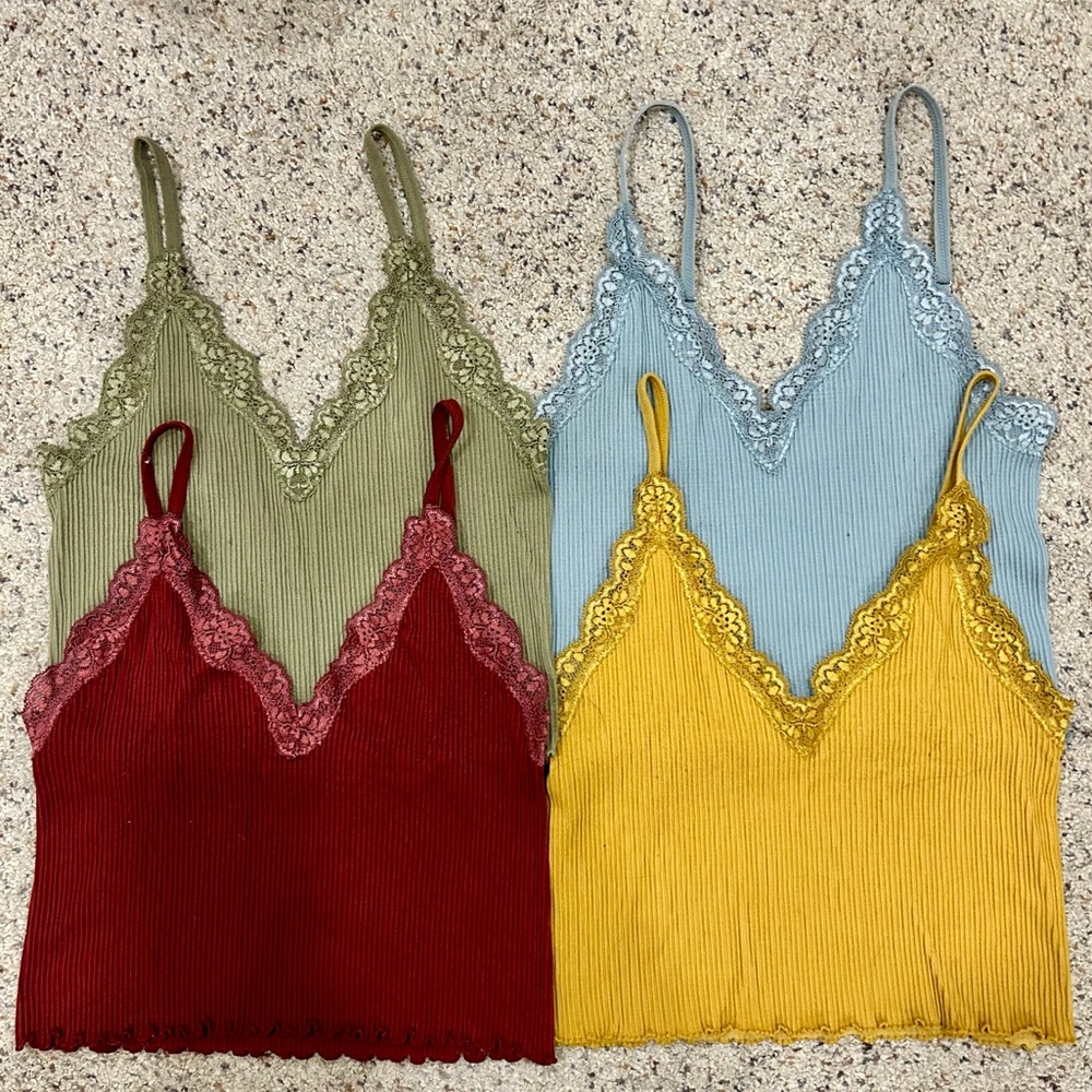 4 seamless lace trim bralette bundle